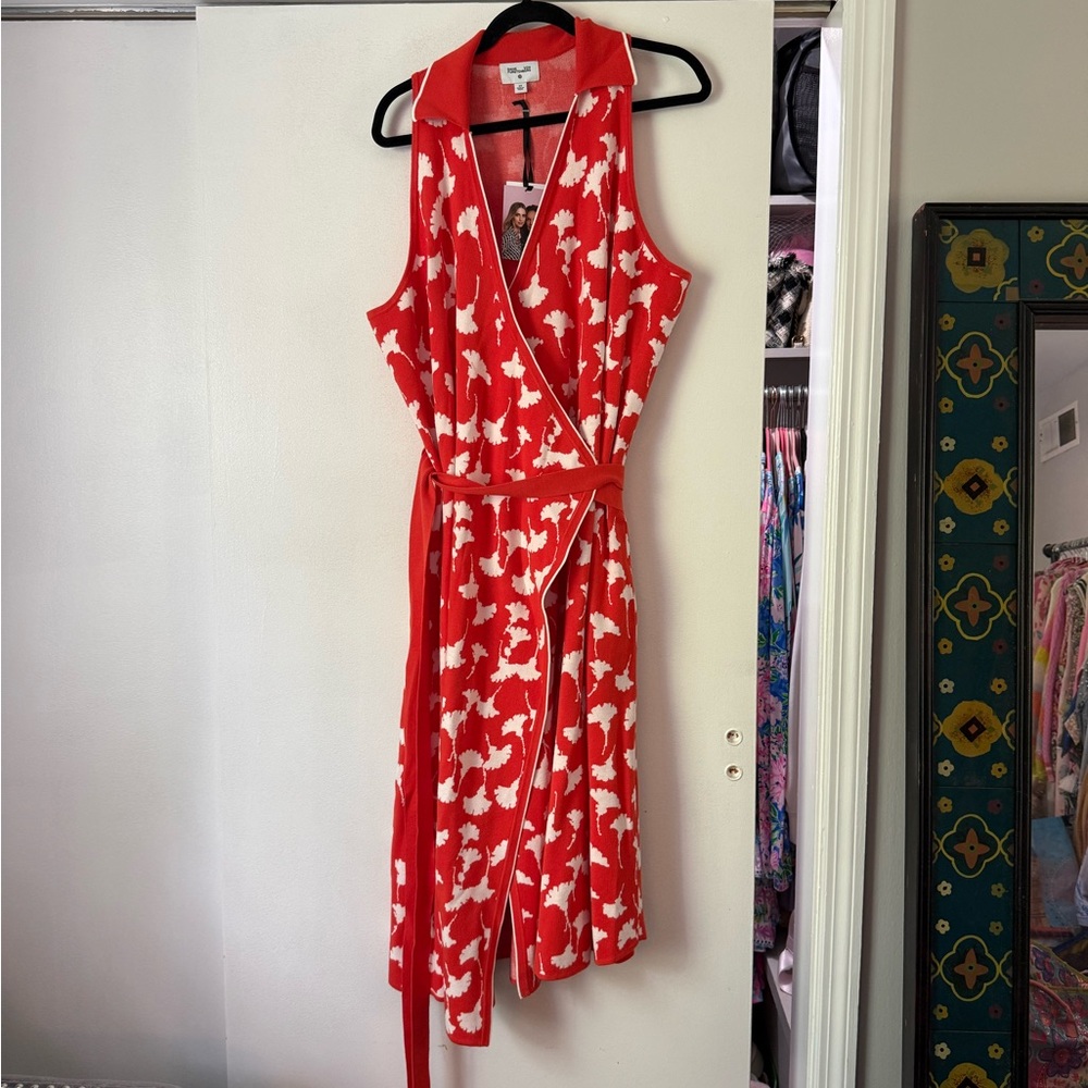 NWT Diane Von Furstenberg x Target Orange & White Floral Midi Sweater Dress